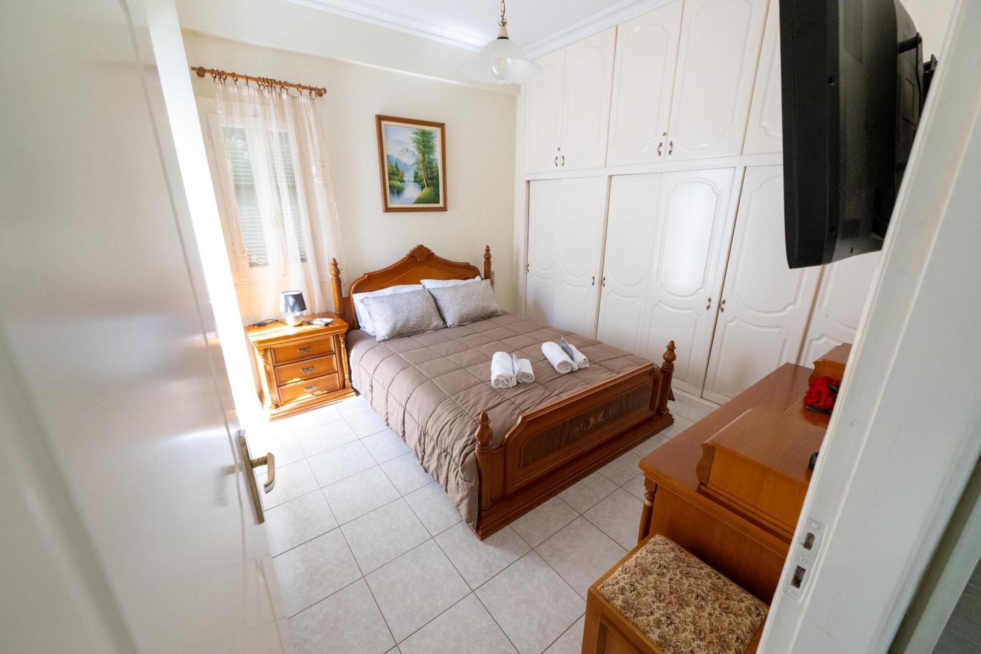 Mando Patrasso - Classical Apartment In The Center Of Patras With Free Parking Kültér fotó