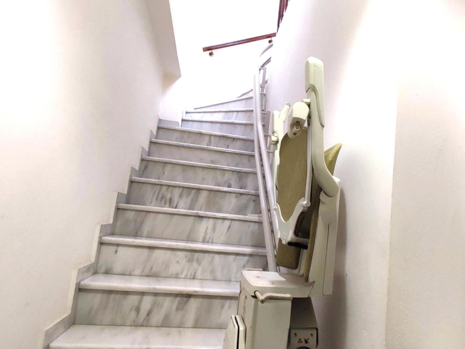 Mando Patrasso - Classical Apartment In The Center Of Patras With Free Parking Kültér fotó